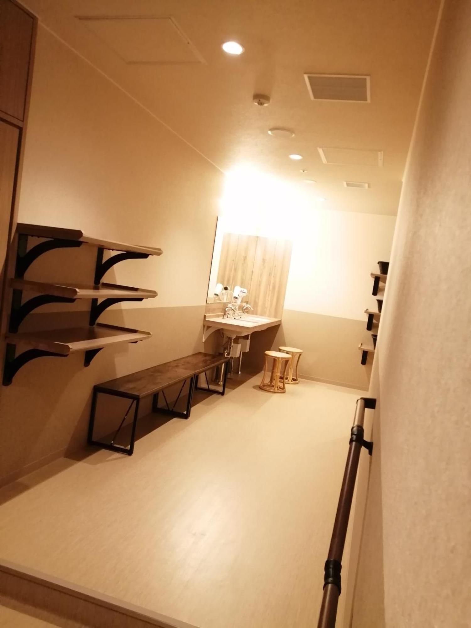 Tokyo Central Youth Hostel Екстериор снимка