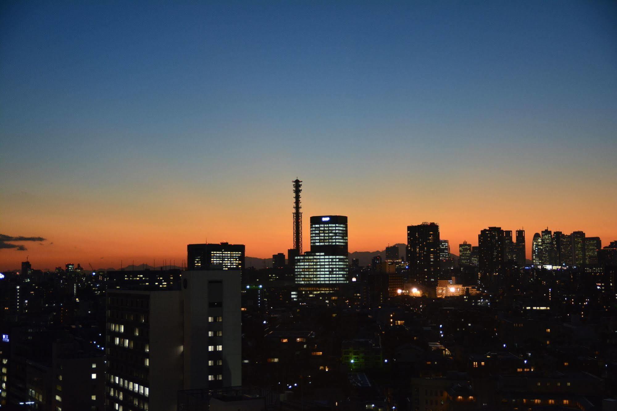 Tokyo Central Youth Hostel Екстериор снимка